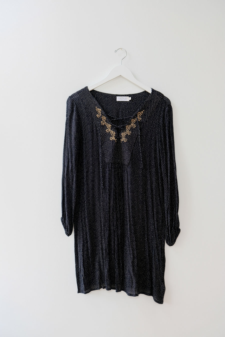 Velvet by Graham and Spencer Black Dress, Size Medium