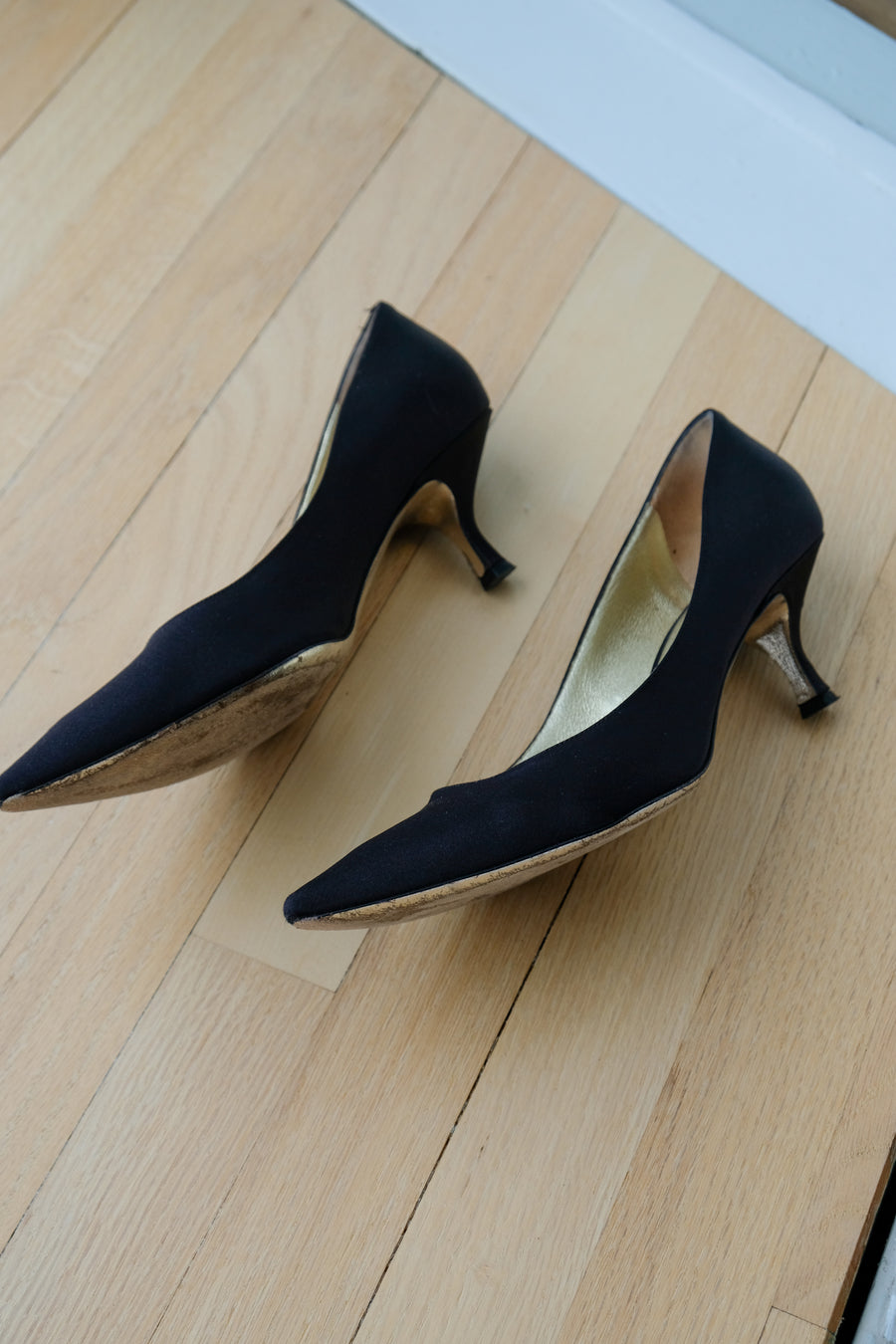 Emy Mack Black Satin Kitten Heel, Size 9.5