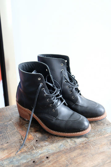 Red Wing Black Boot, Size 9