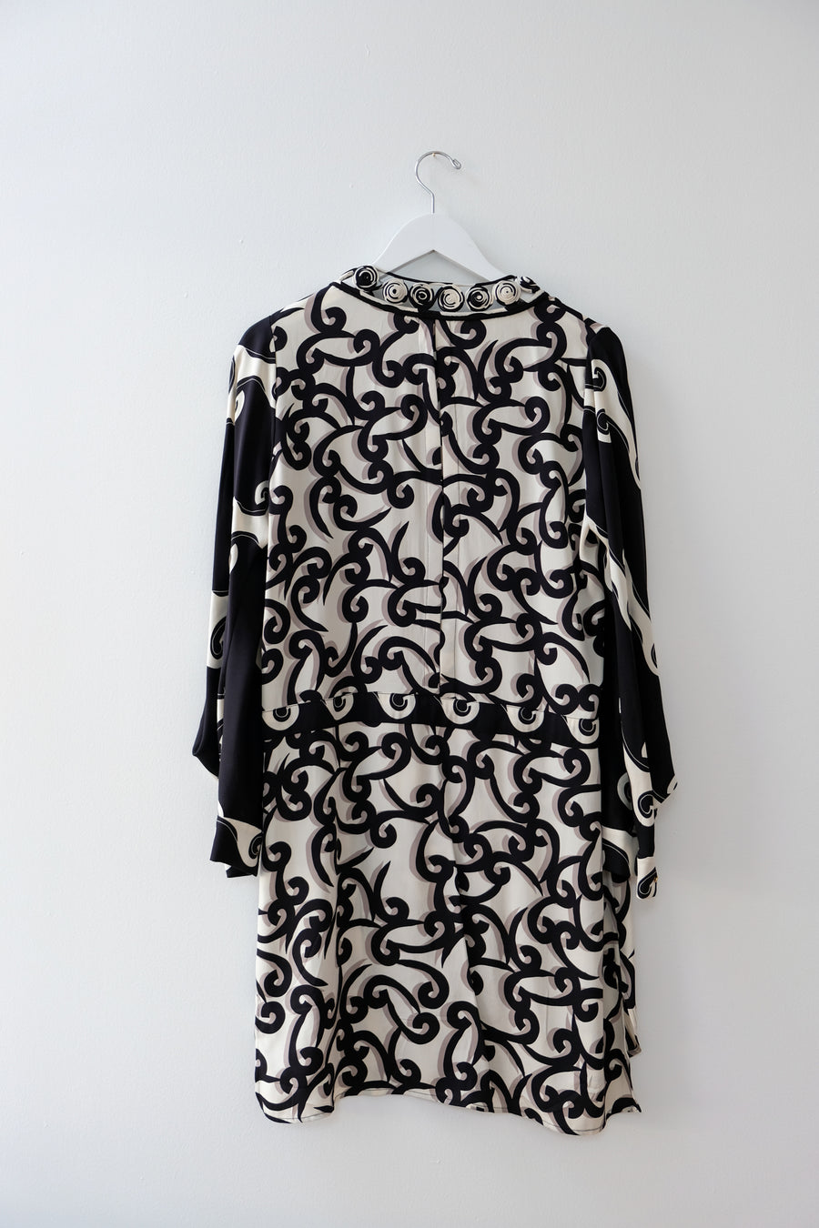 DVF Black & White Shift Dress, Size 10