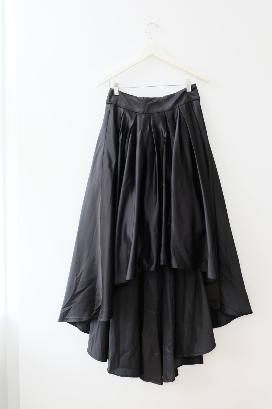 Gracia Black High-Low Skirt, Size Medium