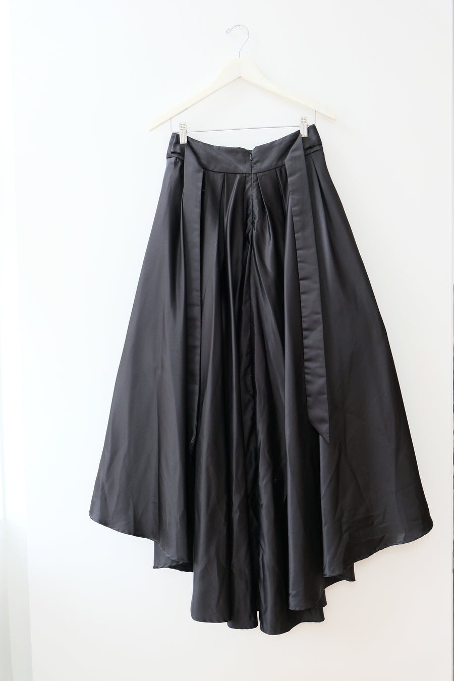Gracia Black High-Low Skirt, Size Medium
