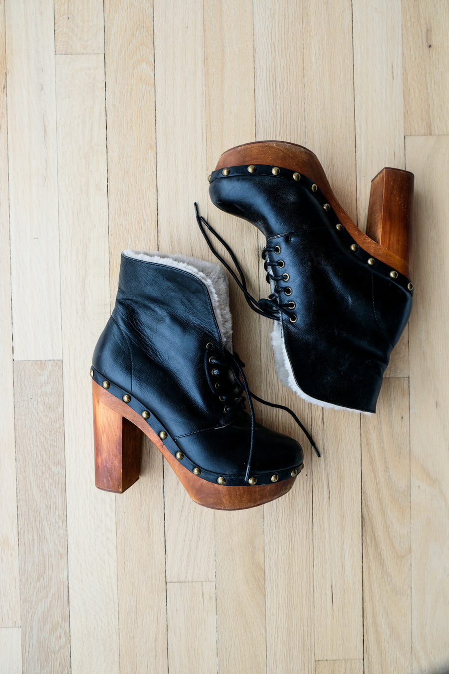 Jeffrey Campbell Black Shearling Platform, US 8.5