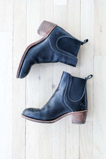 Redwing Black Leather Boots, Size 9